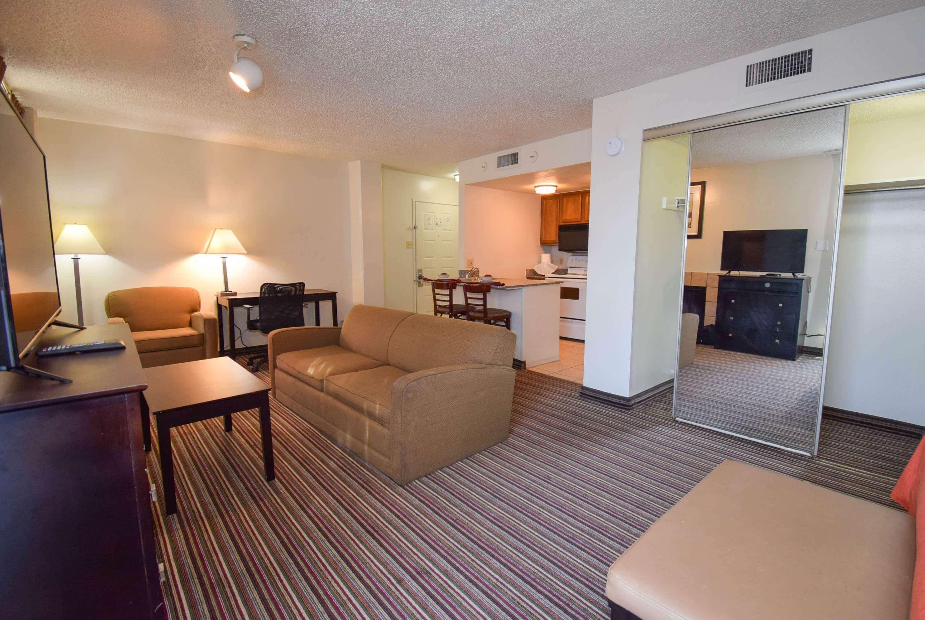 Hawthorn Extended Stay By Wyndham Richardson Exterior photo