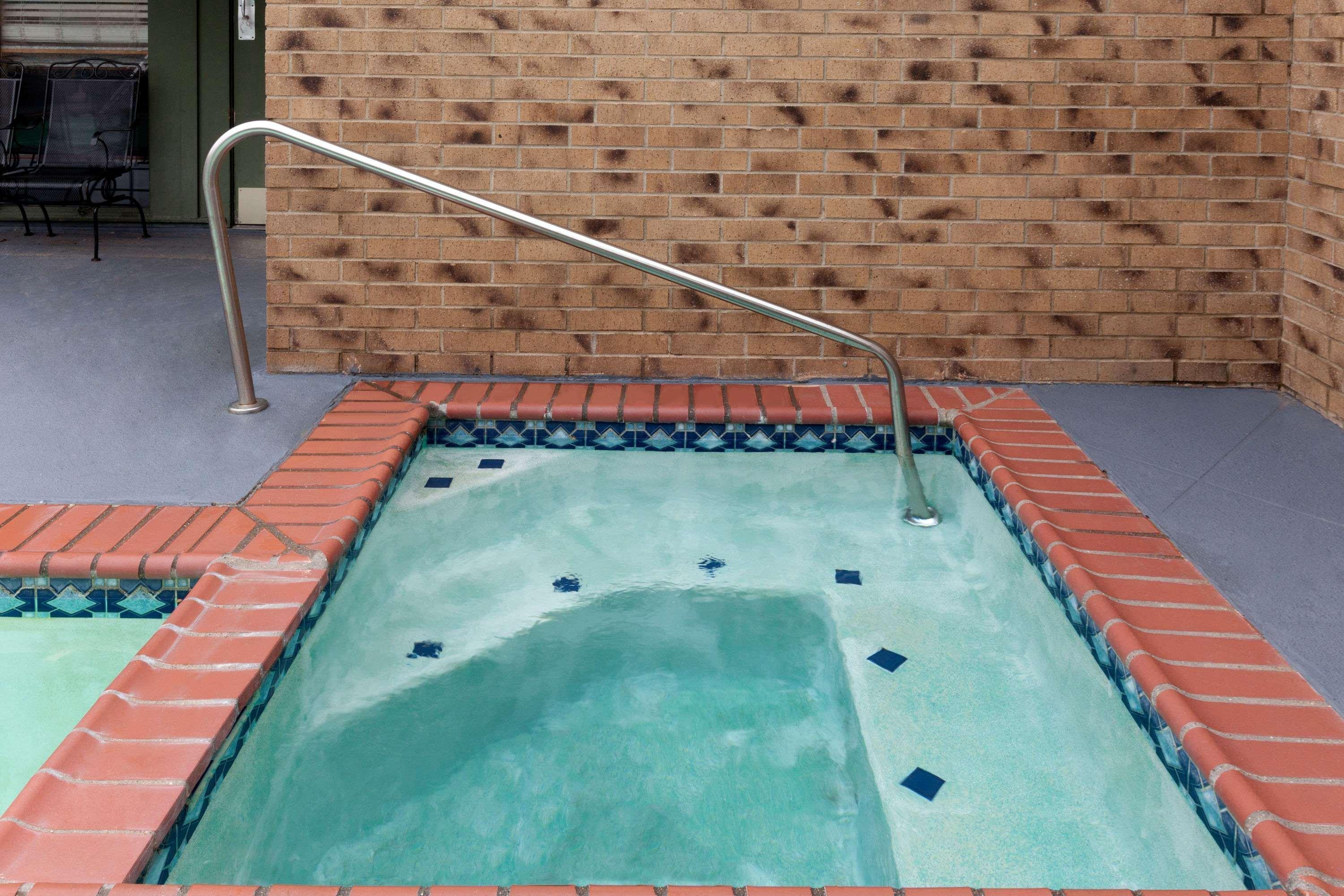 Hawthorn Extended Stay By Wyndham Richardson Exterior photo