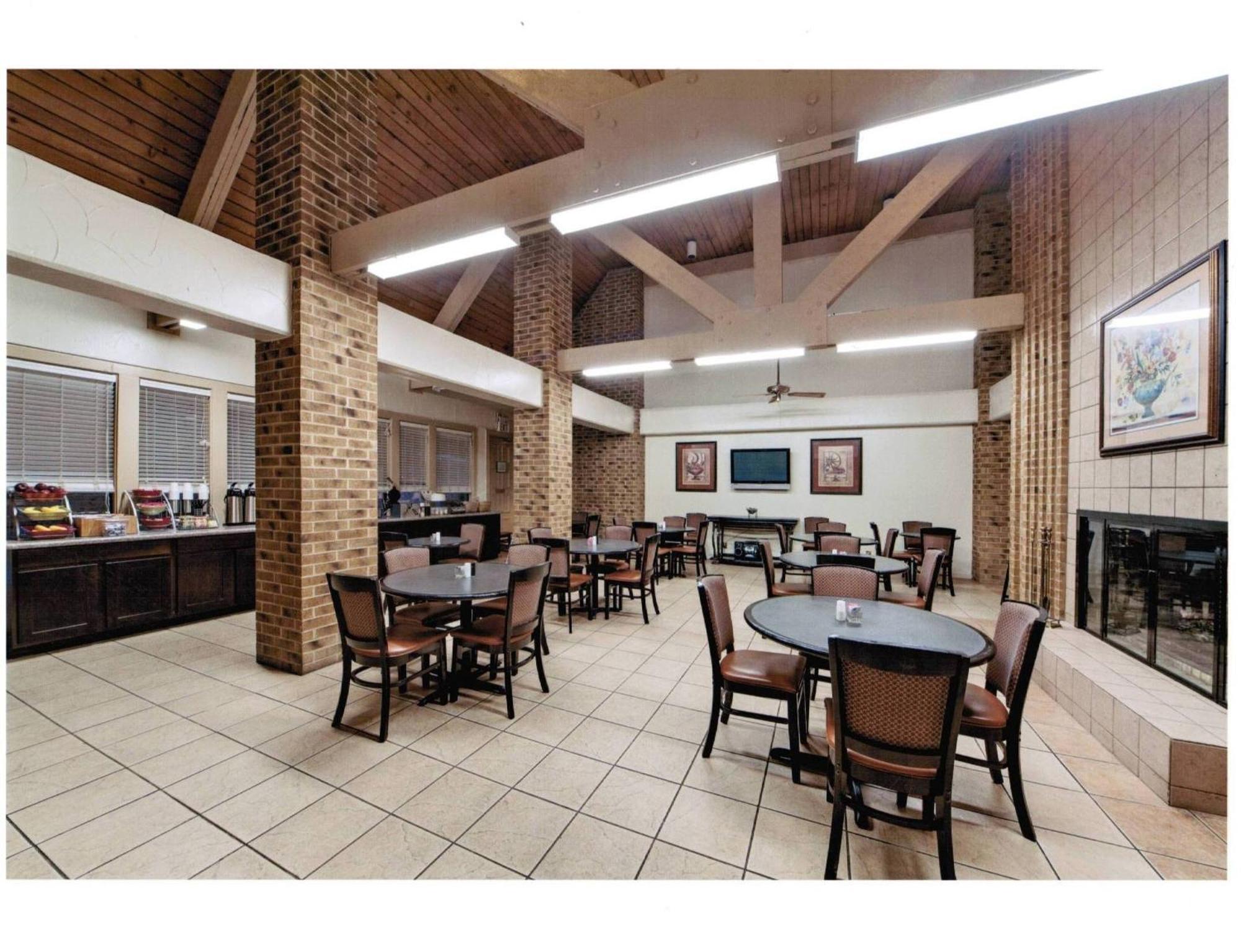 Hawthorn Extended Stay By Wyndham Richardson Exterior photo